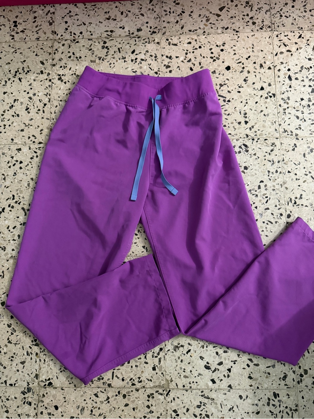 FIGS Srcub Women Medium